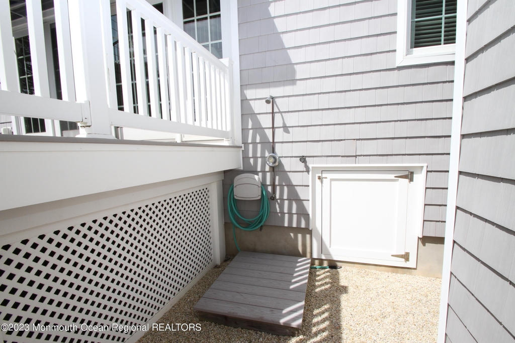 1027 Barnegat Lane - Photo 14