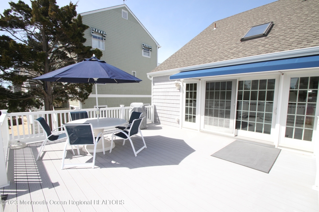 1027 Barnegat Lane - Photo 12