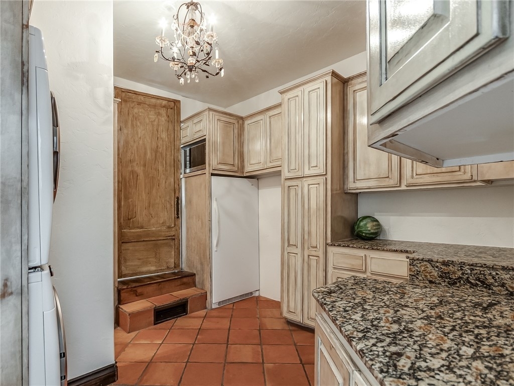 2137 Nw 27th Street - Photo 32