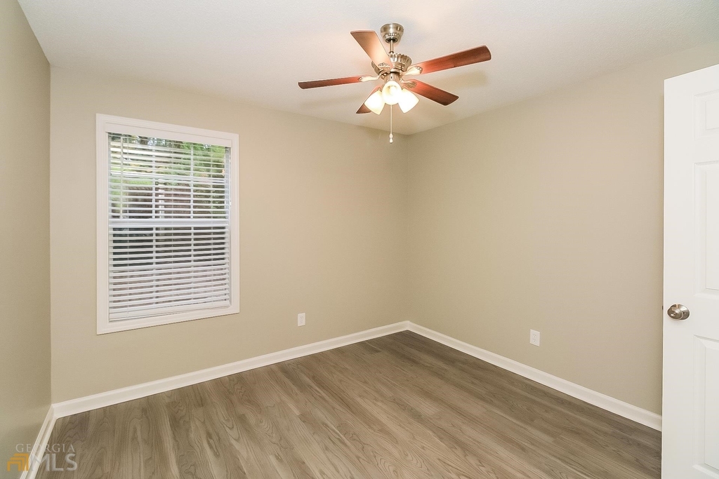 129 Brandon Ridge Circle - Photo 11