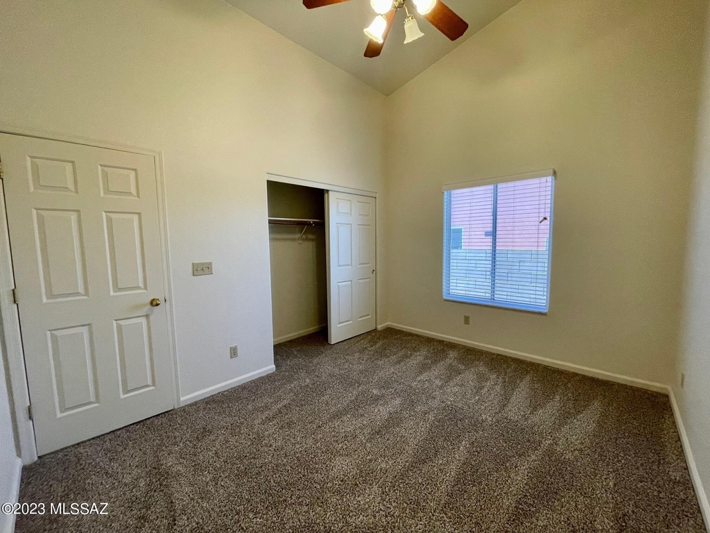 7932 S Blue Creek Avenue - Photo 24