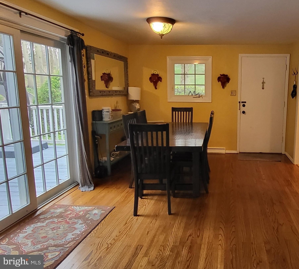 1235 Hunt Club Lane - Photo 3