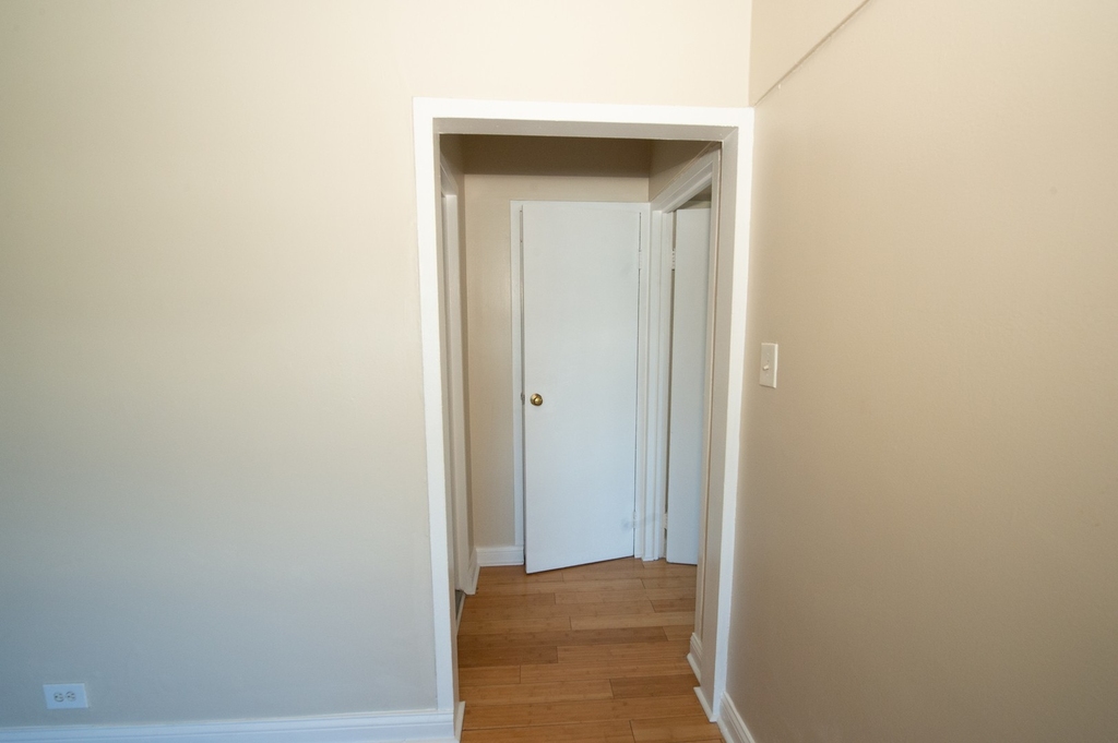 7337 S South Shore Drive - Photo 9