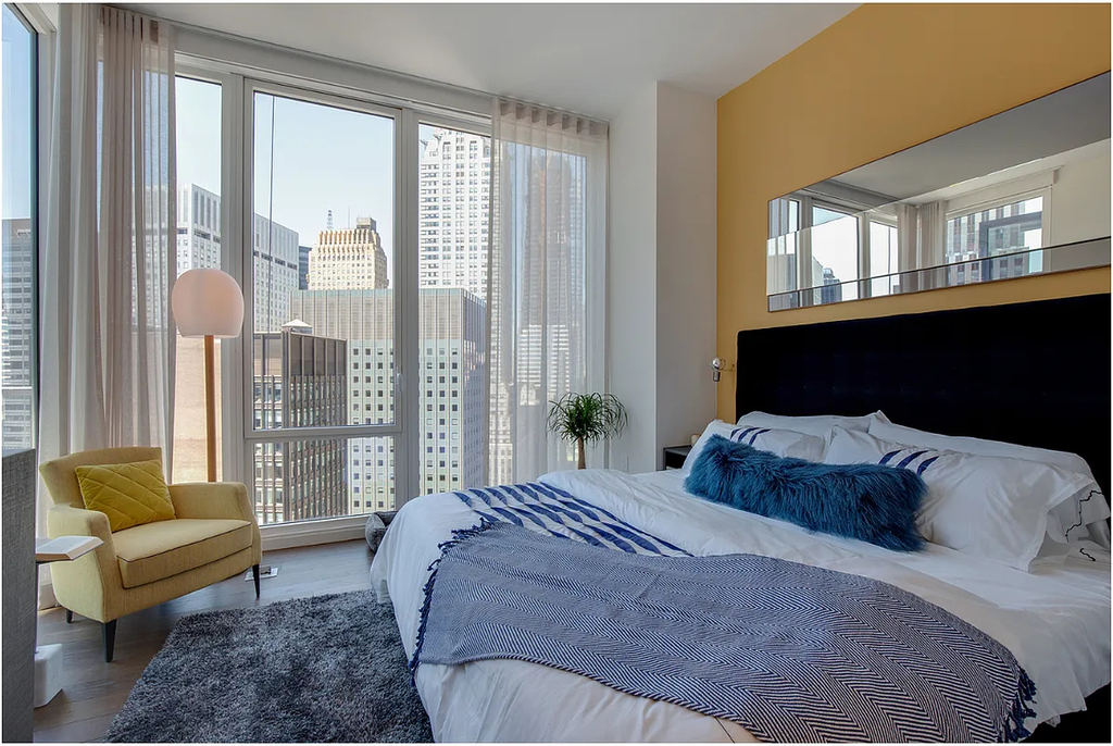 East 44th Street - Photo 3