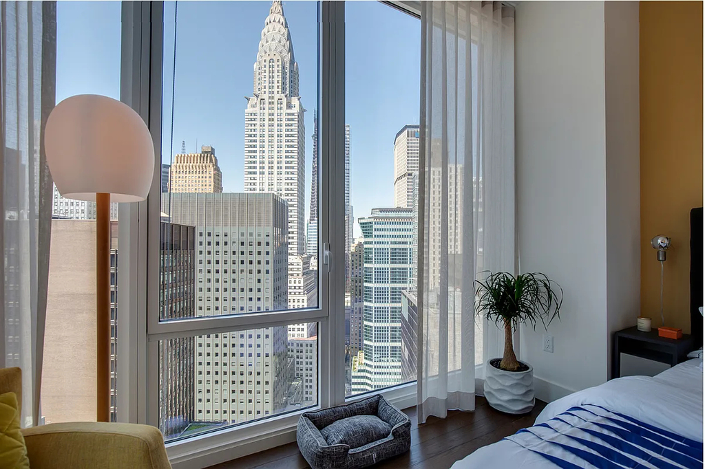 East 44th Street - Photo 4