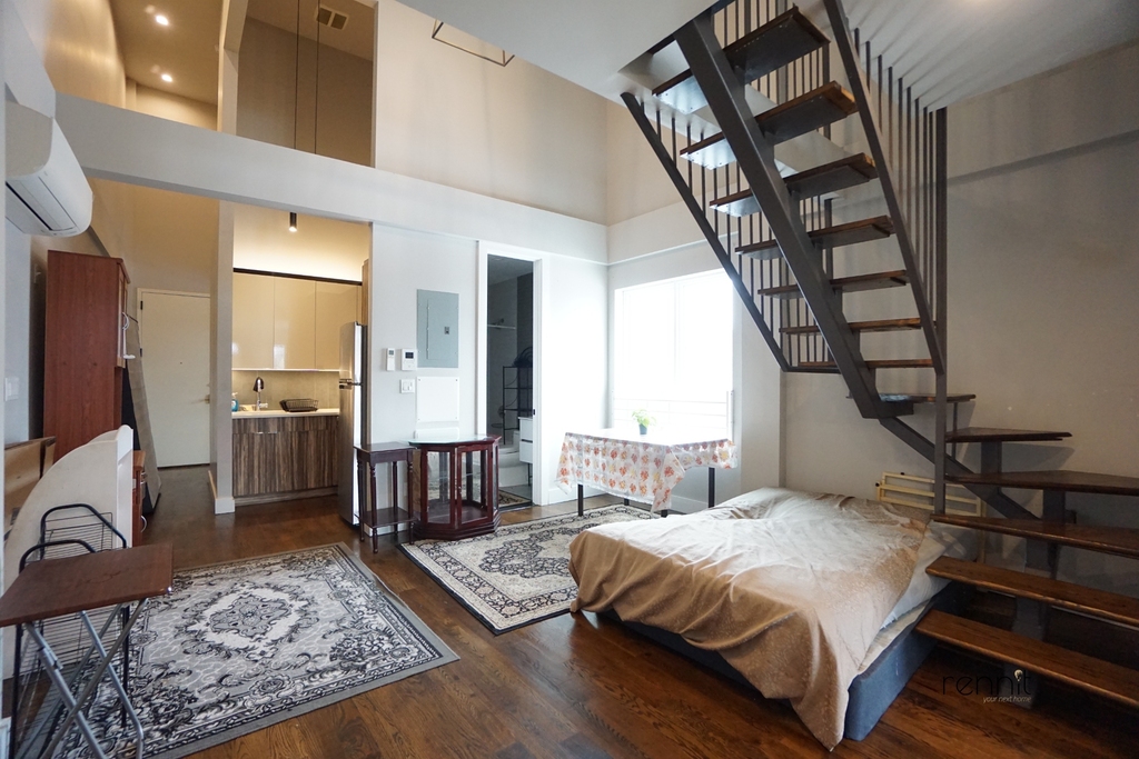 1031 Montgomery Street - Photo 14
