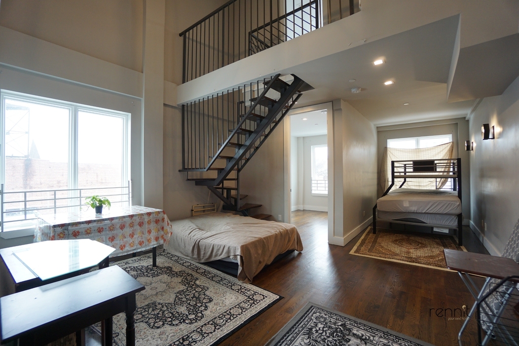 1031 Montgomery Street - Photo 12