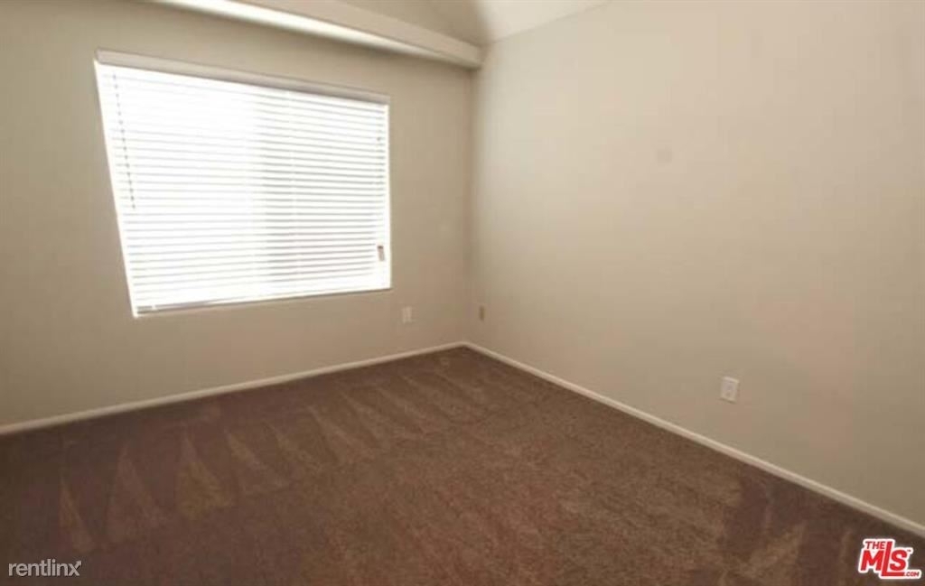 10627 Moorpark St Apt 3 - Photo 3