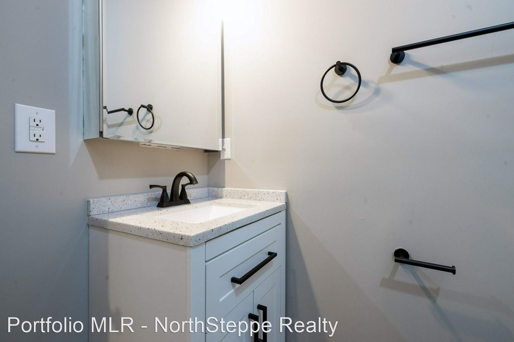 60 Clark Pl - Photo 23