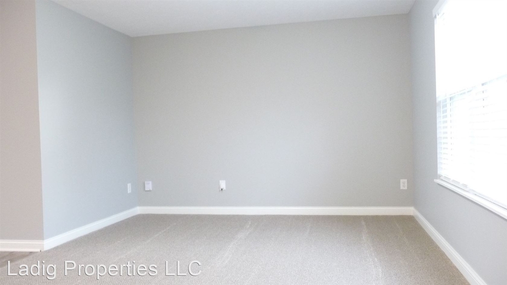 11342 Guy Street - Photo 2