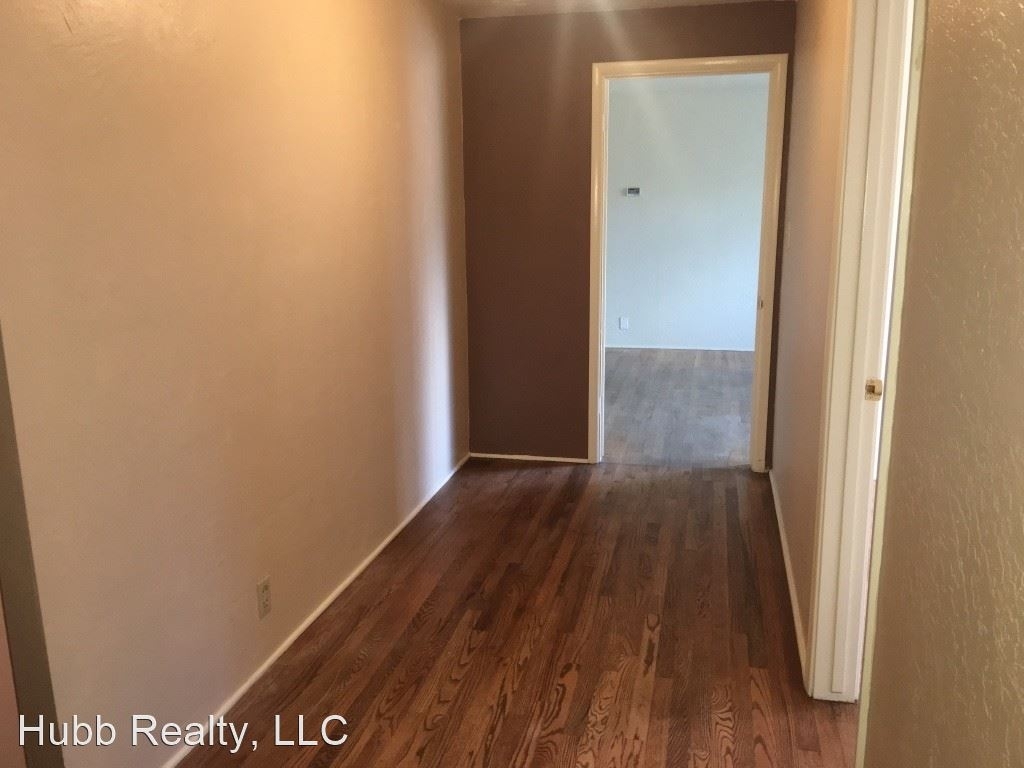 1495 Wright Street - Photo 2