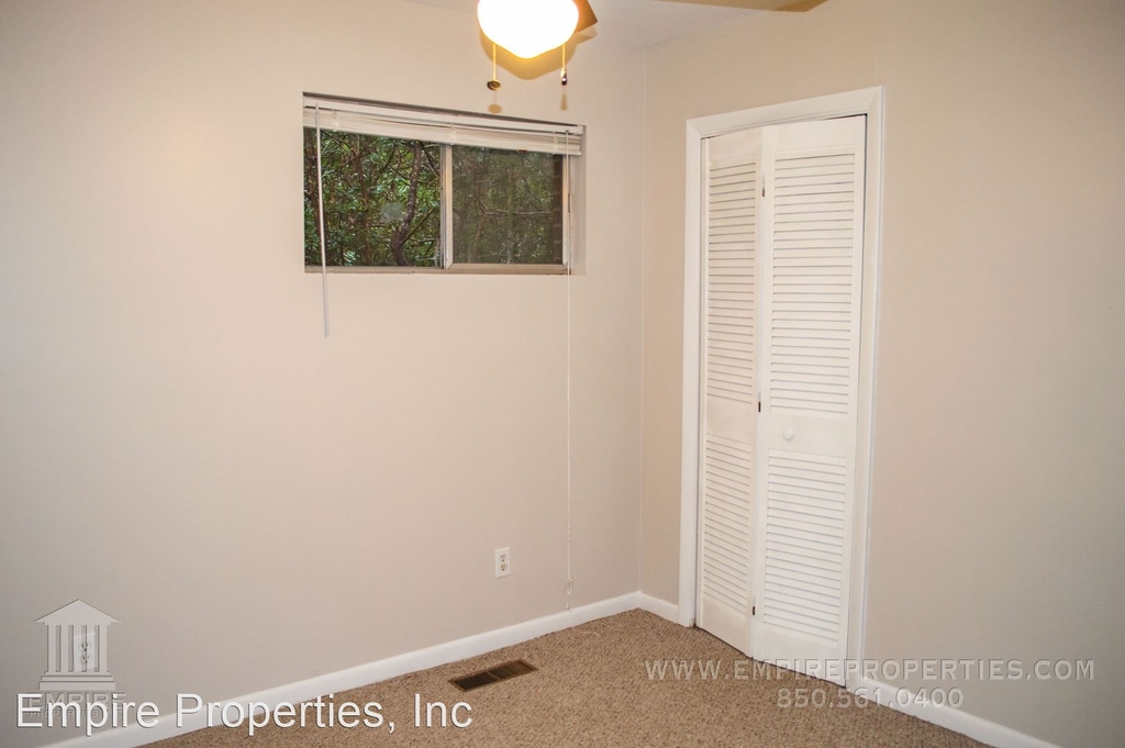 1513 Coombs Drive - Photo 11