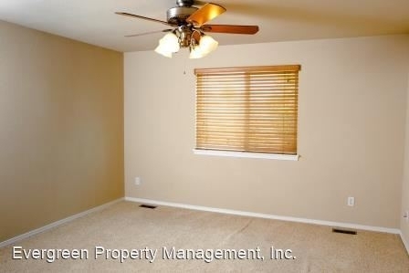 6444 Carmichael Street - Photo 4