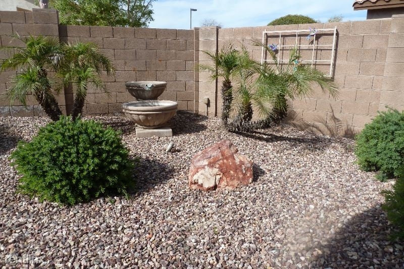 18056 W Buena Vista Dr - Photo 7