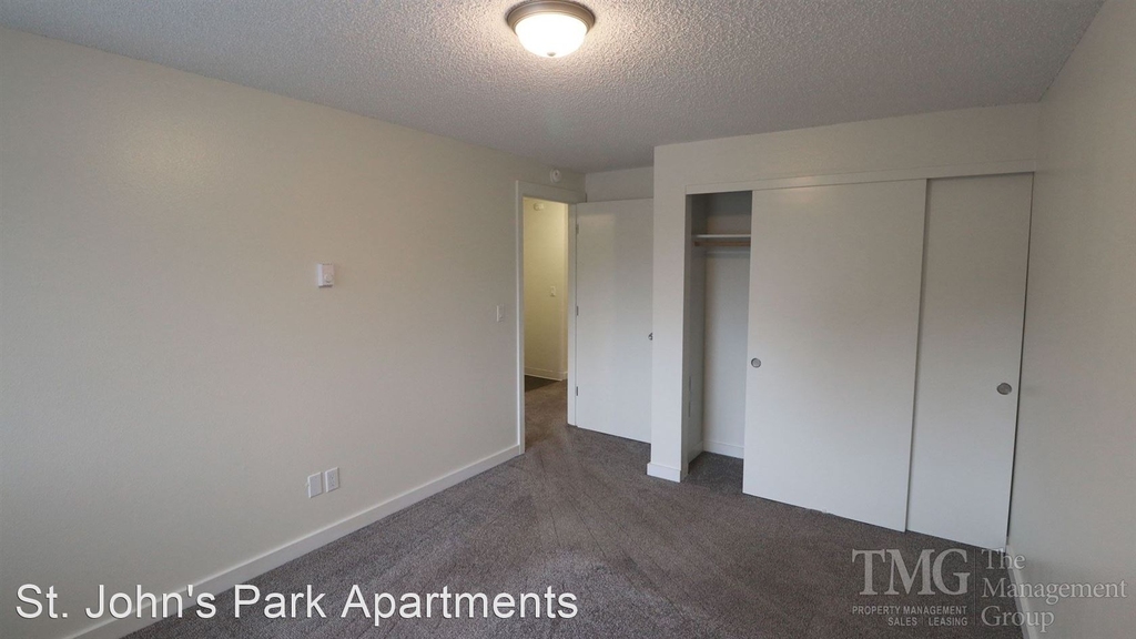 2610 R Street - Photo 12