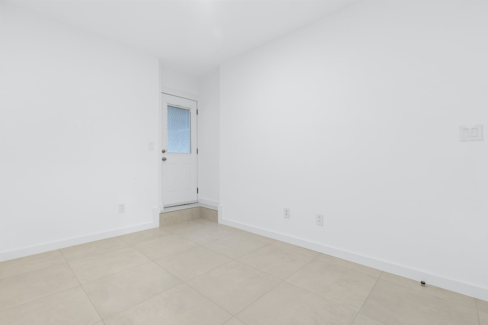 185 Prospect Park West - Photo 2