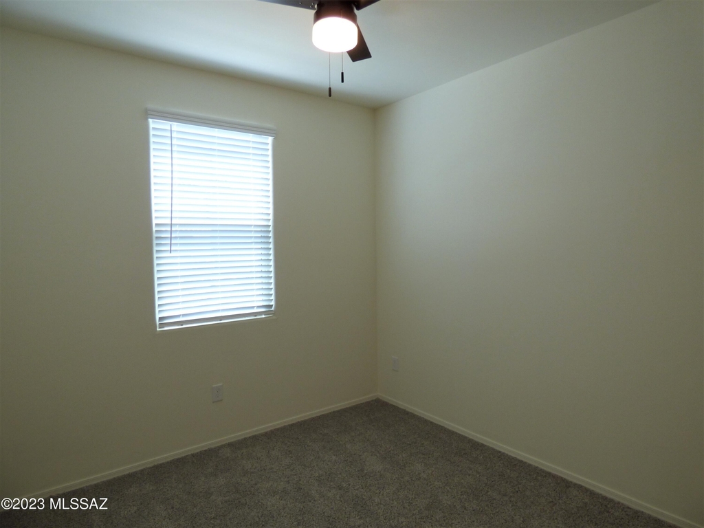 14043 E Golden Oaks Road - Photo 3