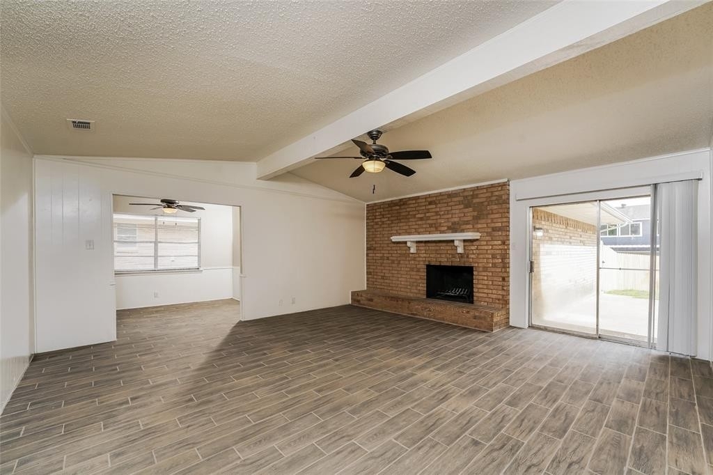 1809 El Paso Street - Photo 2