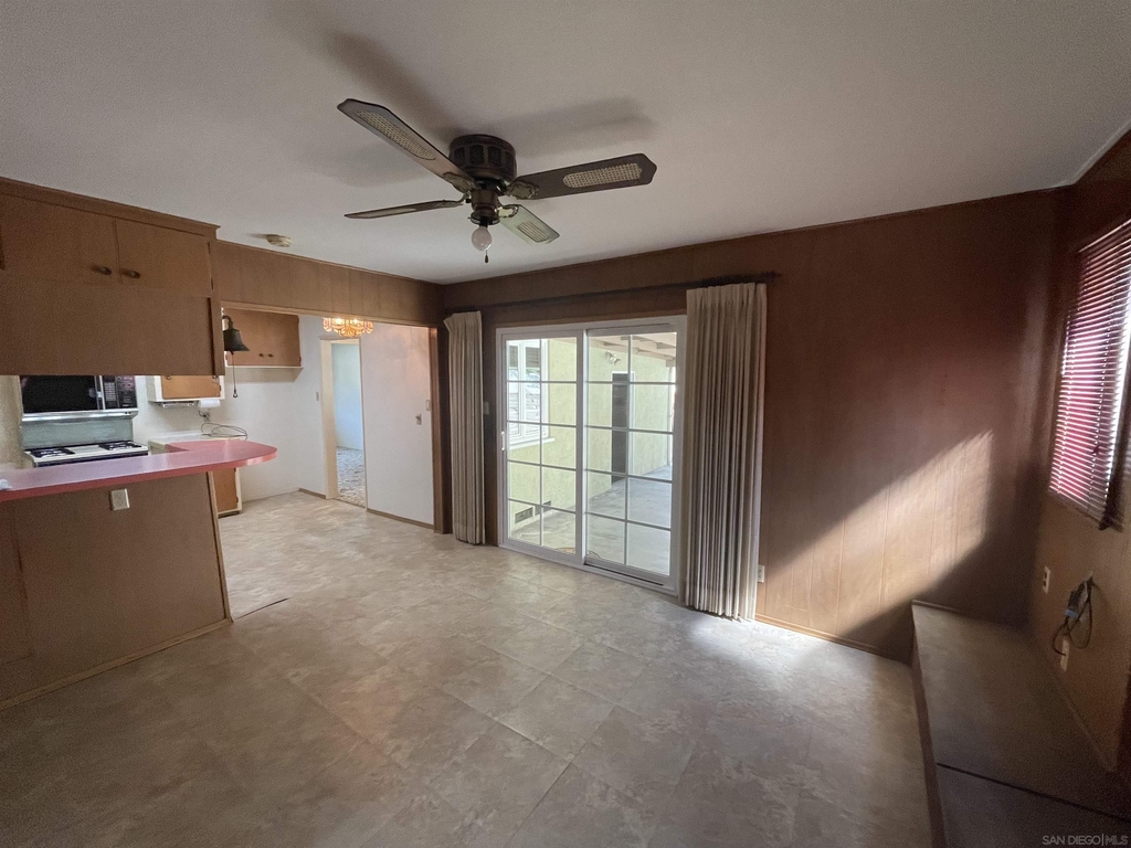 5469 Grape Street - Photo 29