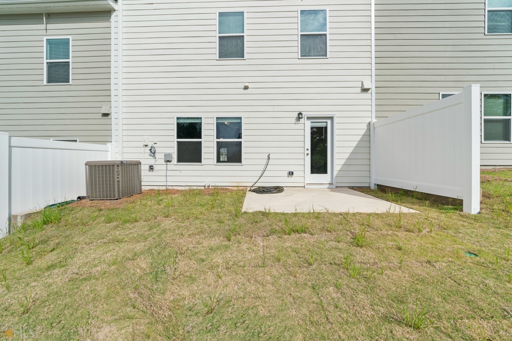 327 Braswell Ct - Photo 29