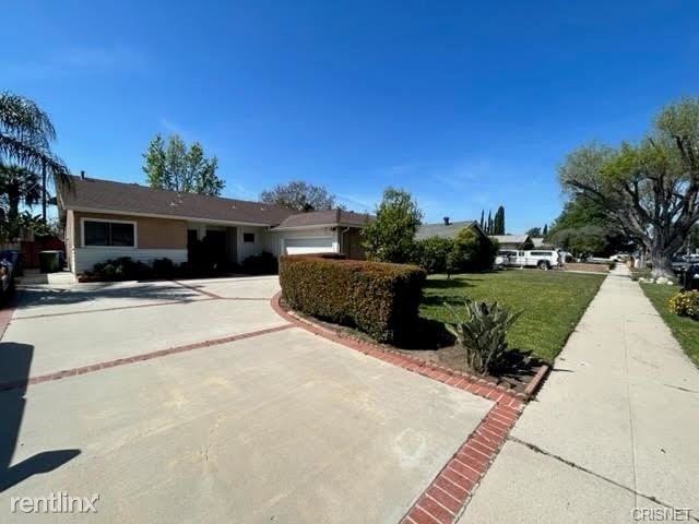 16250 San Jose St - Photo 9