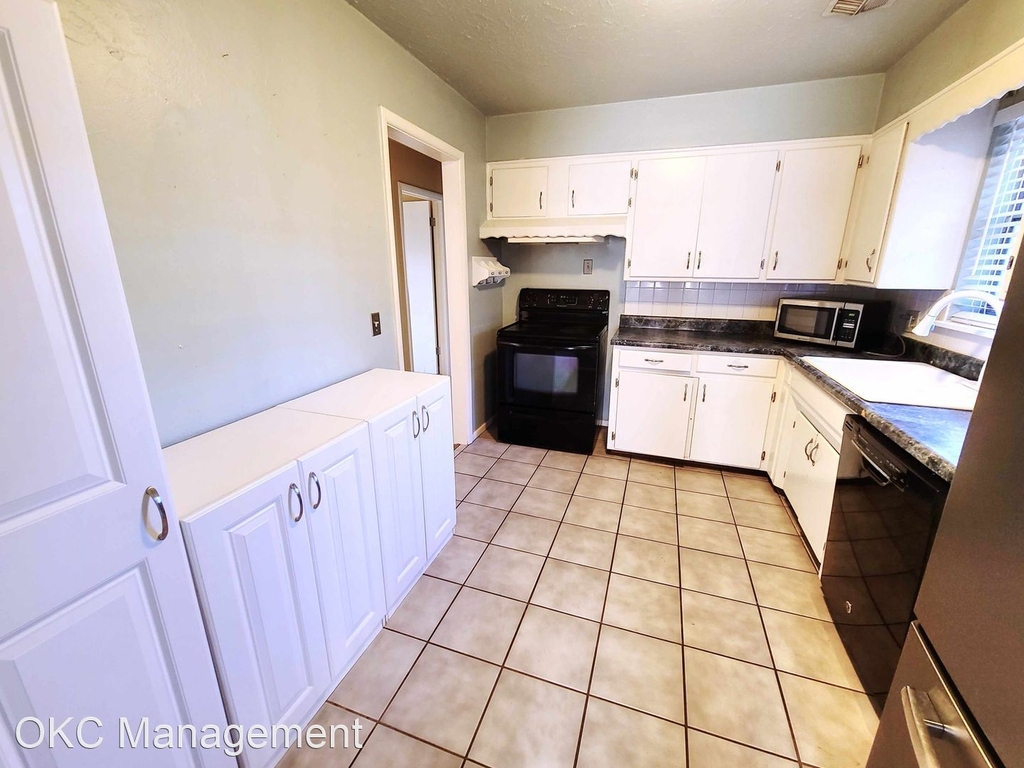 10701 Whitehaven Rd - Photo 6