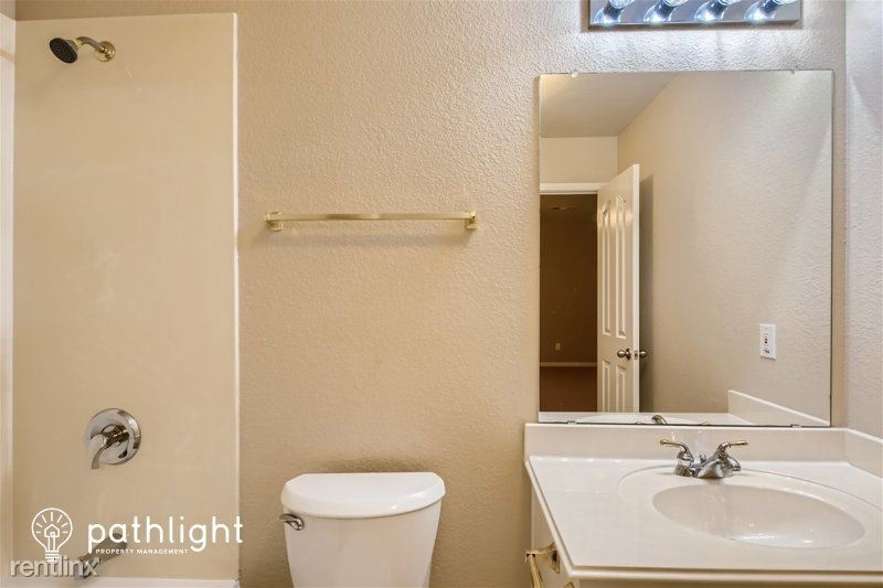 4203 Wildbriar Lane Unit - Photo 15