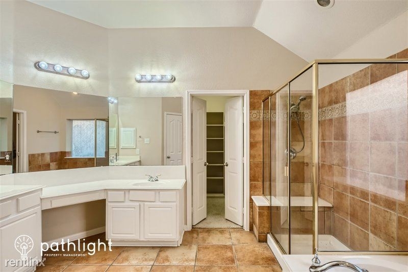 4203 Wildbriar Lane Unit - Photo 17