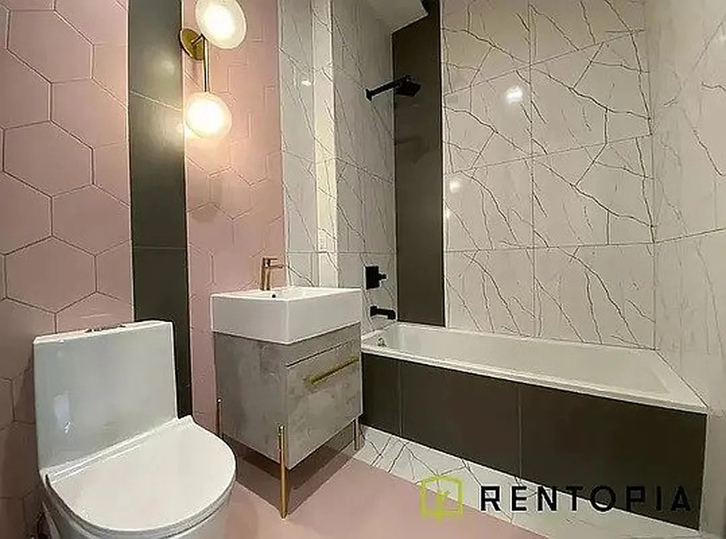 209 Montrose Avenue - Photo 4