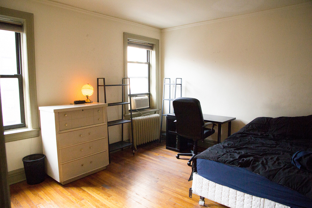 352 East 50th Street - Photo 0