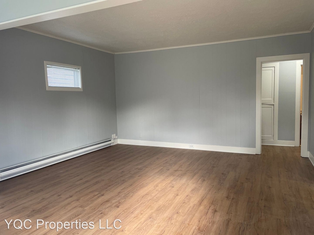 2605 T Street - Photo 2