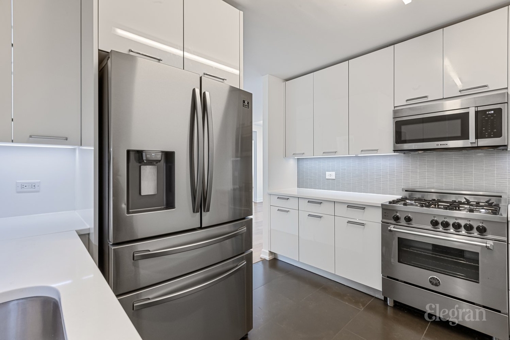 227 West 77th Street - Photo 6