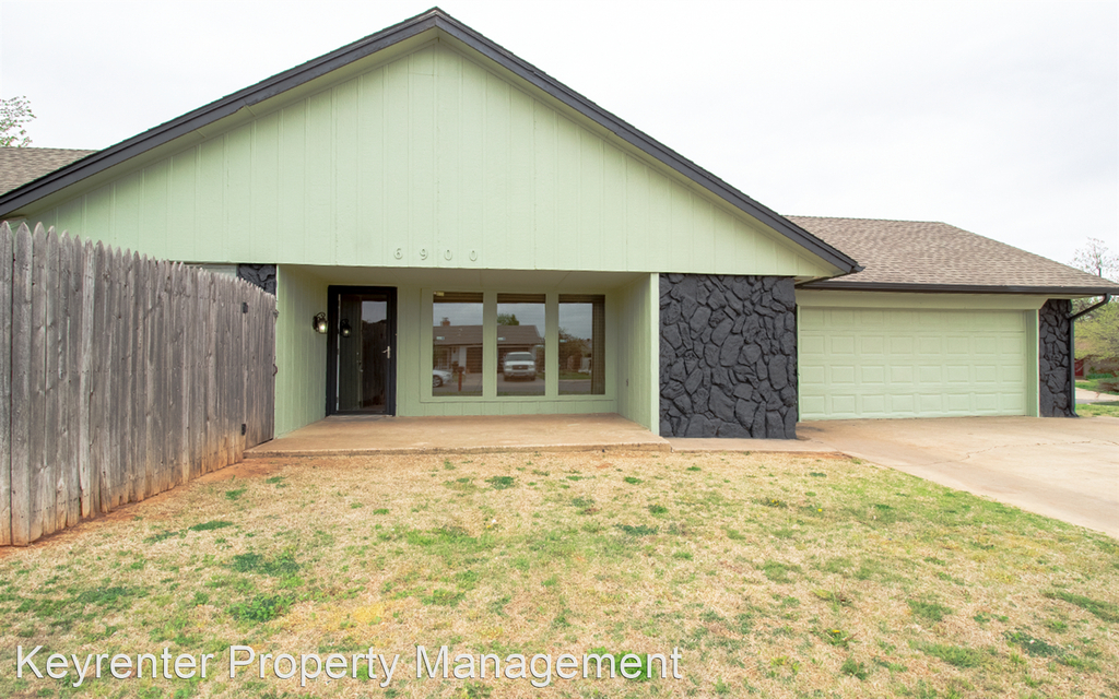 6900 Woodlake Dr - Photo 0