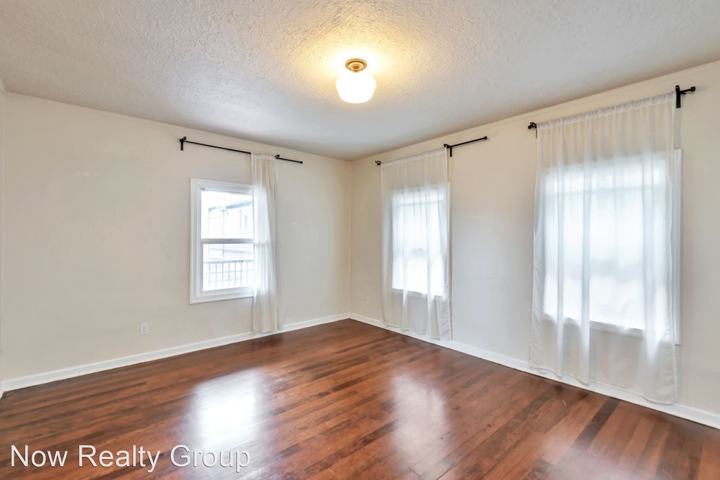 2524 Se 12th - Photo 5