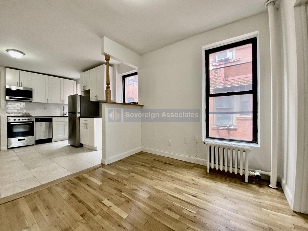 1270 First Avenue - Photo 5