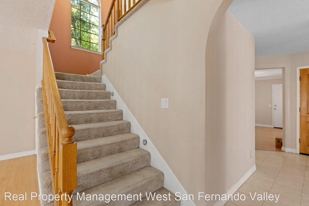 12022 Falcon Crest Way - Photo 25