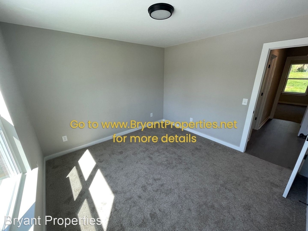 105 20th Ave W - Photo 11