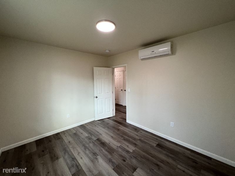 940 N Van Ness - Photo 1