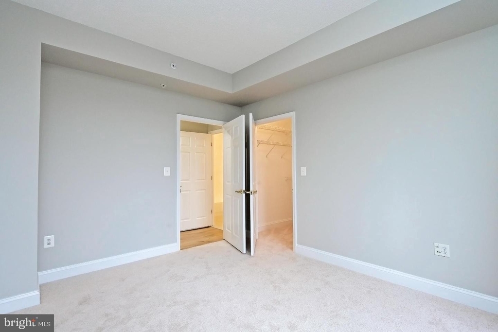 11776 Stratford House Pl #1005 - Photo 24