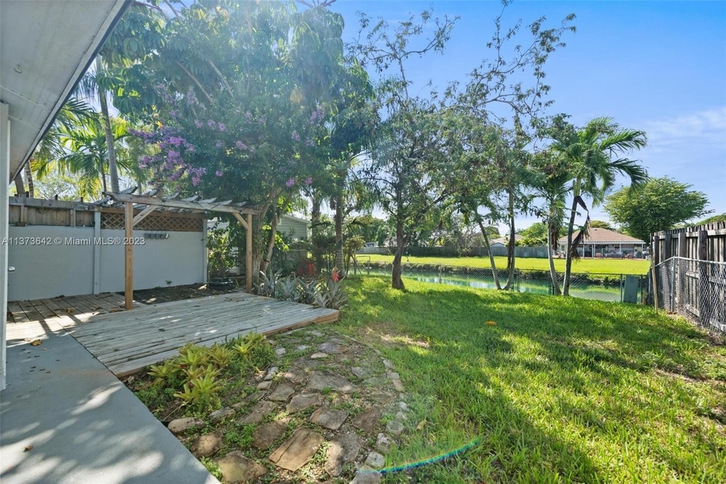 20836 Sw 103rd Pl - Photo 20