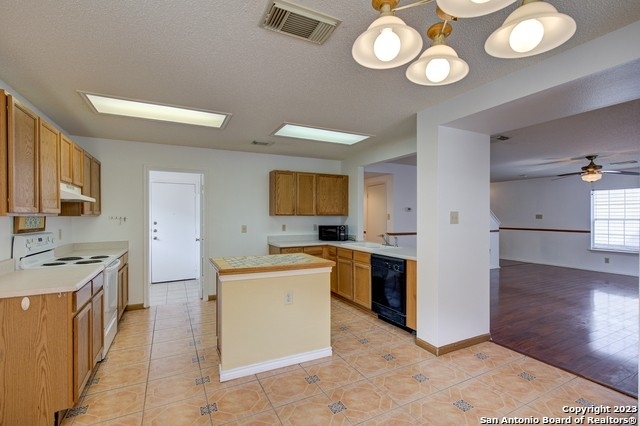 10138 Sandbrook Hill - Photo 22