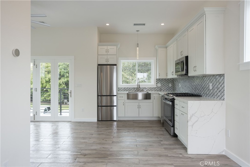 214 Madrona - Photo 4