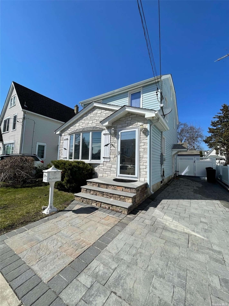 29 Princeton Street - Photo 32