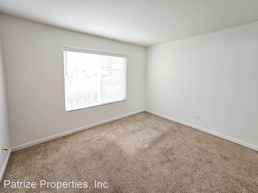 205 Mangano Circle - Photo 11