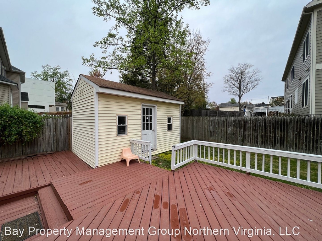 2211 Westmoreland St - Photo 38