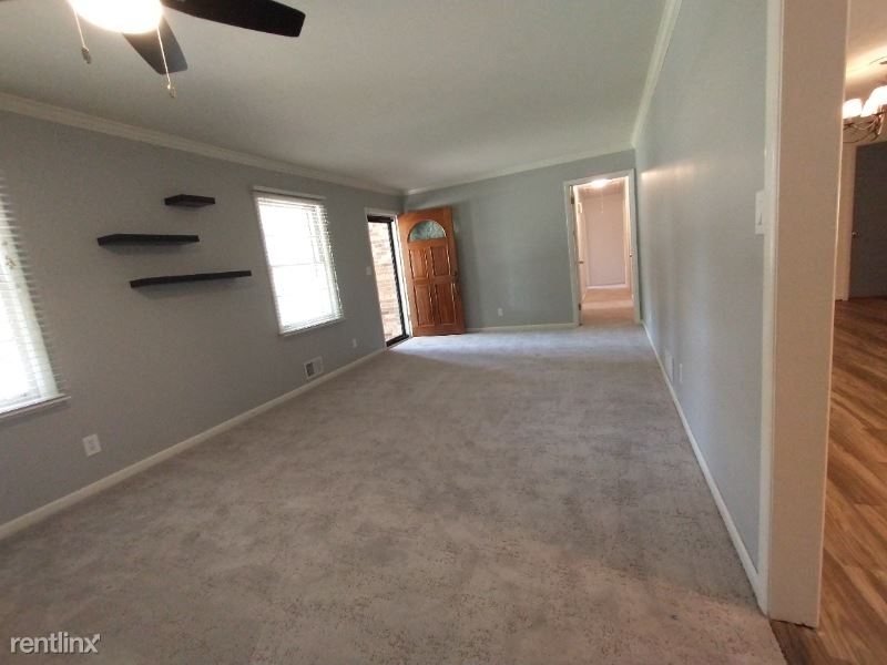 3175 Galangale Way - Photo 2