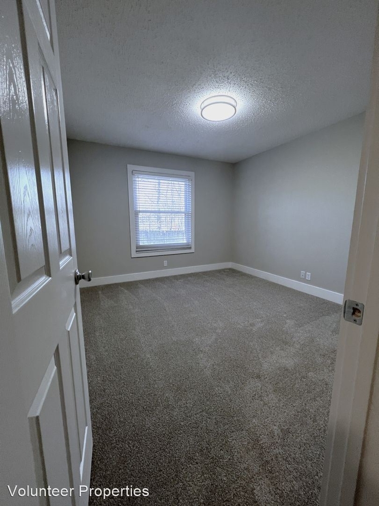 502 Black Patch Drive - Photo 16