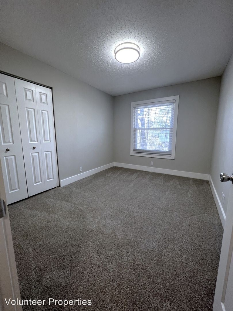 502 Black Patch Drive - Photo 11