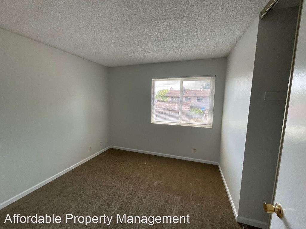 4474 Ariel Avenue - Photo 11