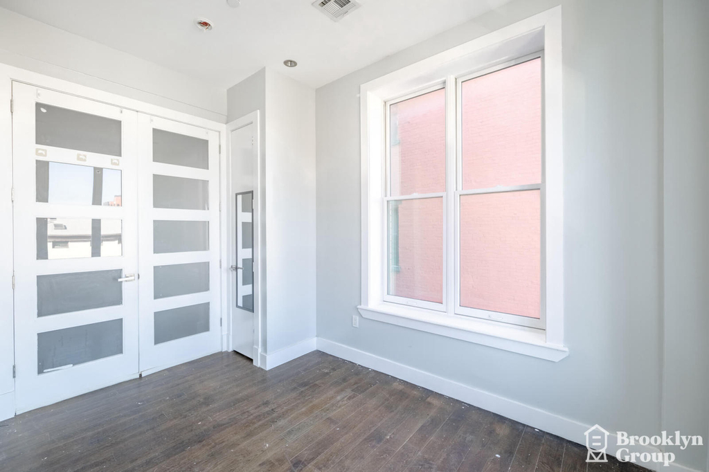 129 Park Avenue - Photo 7